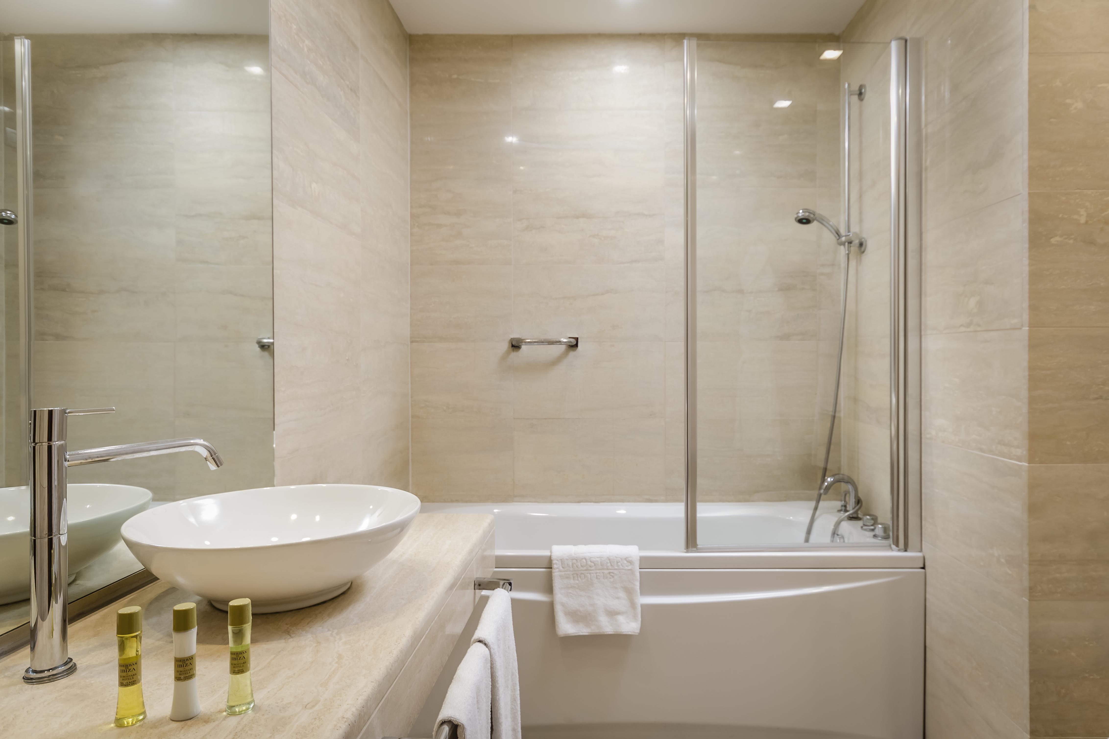 Eurostars Aeterna Hotel